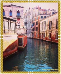 Kanal ve Tarihi Venedik Saraylari-Venetian Palaces on a Canal-